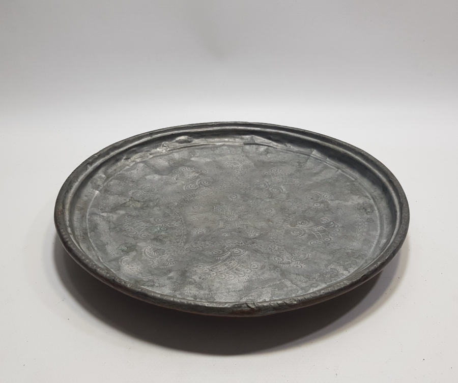 KABARTMA İŞÇİLİKLİ ANTİKA BAKIR KAHVE TEPSİSİ