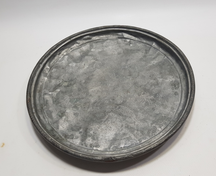 KABARTMA İŞÇİLİKLİ ANTİKA BAKIR KAHVE TEPSİSİ