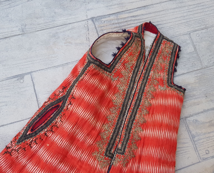 OSMANLI DÖNEMİ ÇOK NADİR ANTEP YÖRESİ YÖRÜK İŞİ KOLSUZ ÜÇ ETEK