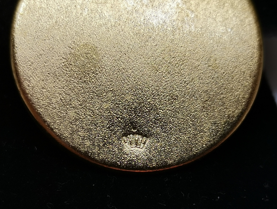 UZAKDOĞU YAPIMI ANTİKA ALTIN VE GÜMÜŞ EZME İŞÇİLİKLİ KOLYE UCU