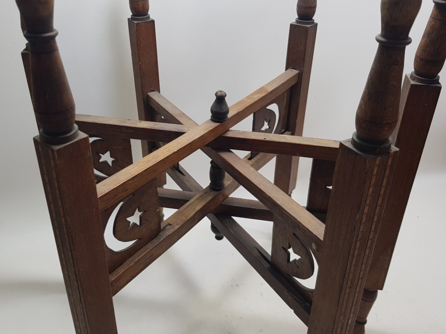 OSMANLI DÖNEMİ MARKUTERİ İŞÇİLİKLİ VE AY YILDIZLI KONAK İŞİ BÜYÜK BOY SOFRA ALTLIĞI