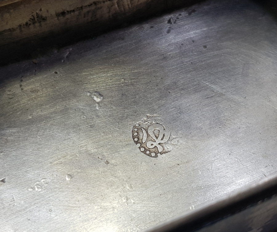 OSMANLI DÖNEMİ MANİSA İŞİ ÇOK NADİR ERMENİ USTA DAMGALI GÜMÜŞ TÜTÜN TABAKASI