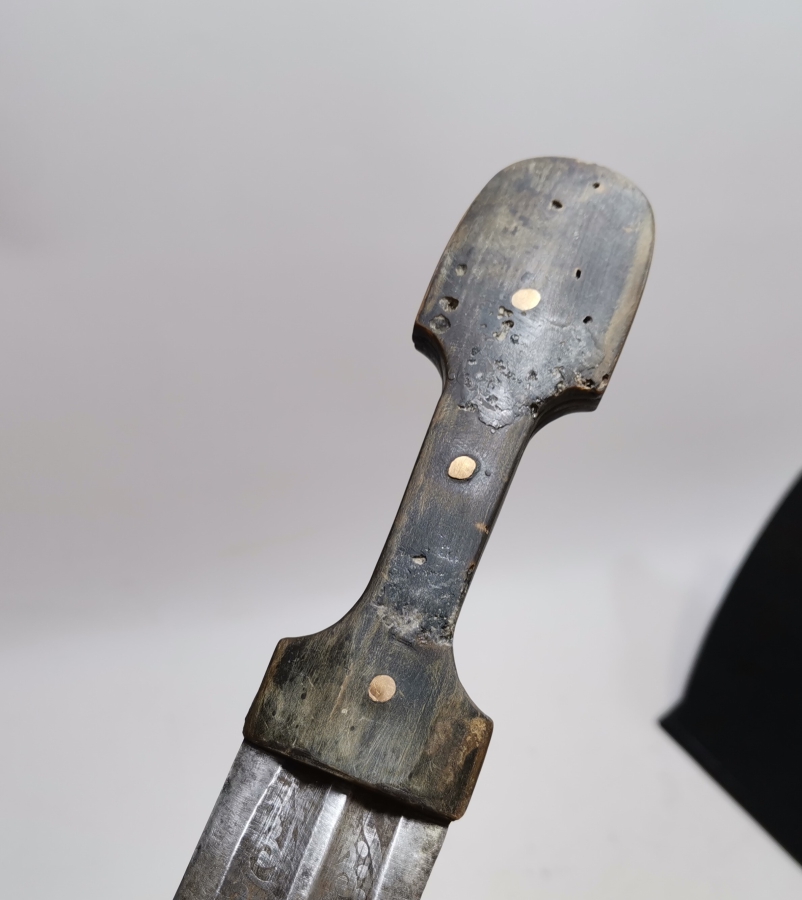 OSMANLI DÖNEMİ NADİR FORMDA 1800 BAŞLARI TAMAMI YAZILI ÇERKES KAMASI