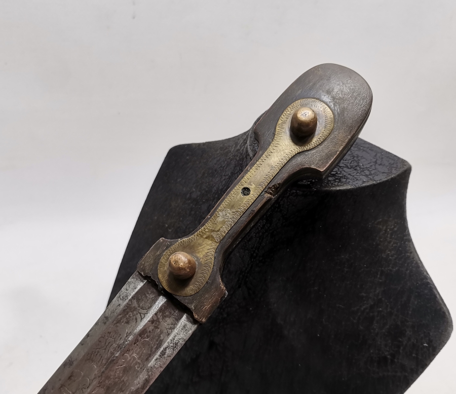 OSMANLI DÖNEMİ NADİR FORMDA 1800 BAŞLARI TAMAMI YAZILI ÇERKES KAMASI