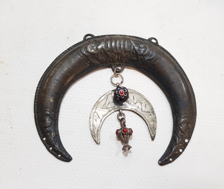 ÜZERİ OSMANLICA YAZILI OSMANLI DÖNEMİ HİLAL FORMLU ÇOK NADİR AT TILSIMI