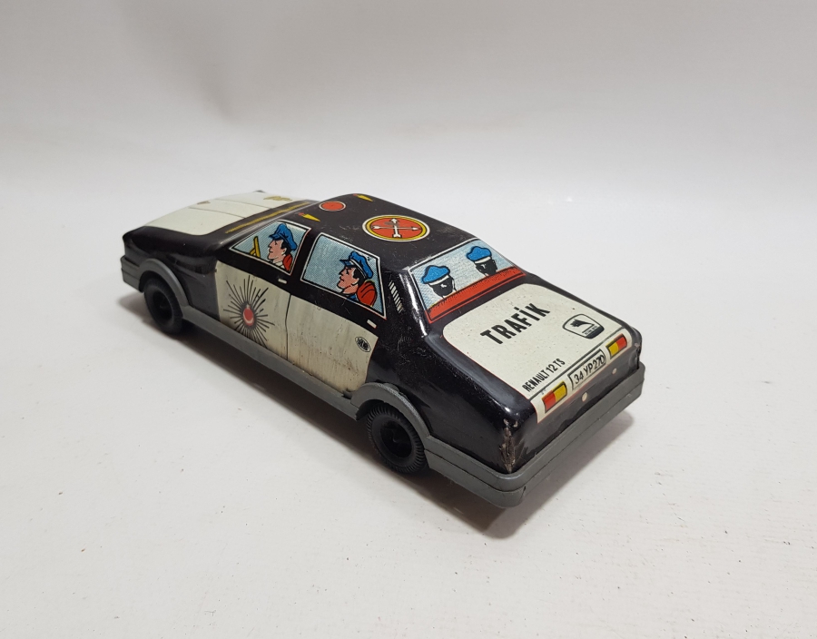 GÜREL MARKA ANTİKA OYUNCAK POLİS ARABASI