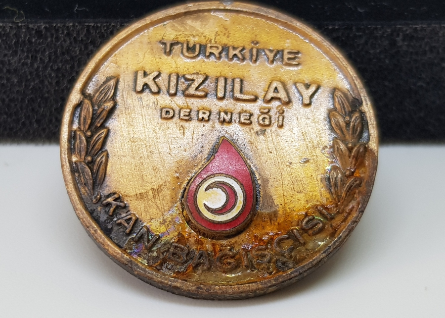 ÜZERİ MİNELİ KAN BAĞIŞÇISI MADALYA