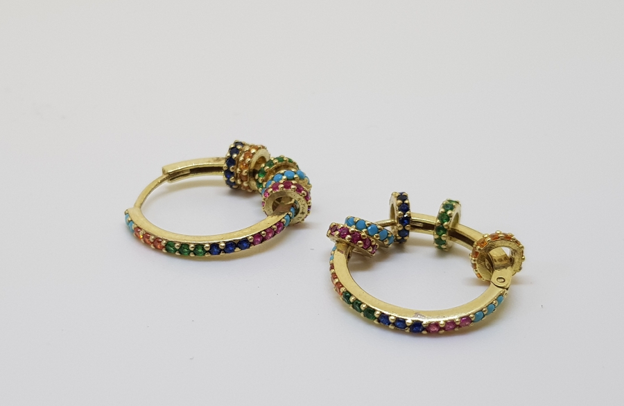 GÜMÜŞ ÜZERİ ALTIN KAPLAMA RENK CÜMBÜŞÜ MODELİ KÜPE