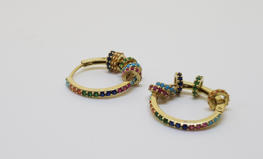 GÜMÜŞ ÜZERİ ALTIN KAPLAMA RENK CÜMBÜŞÜ MODELİ KÜPE