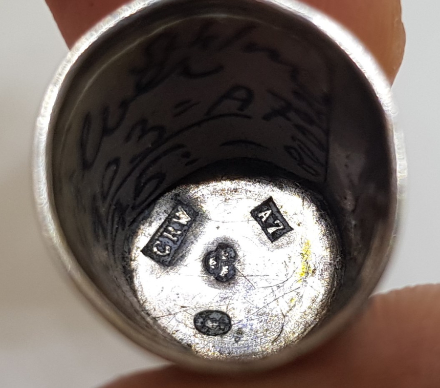 ÜZERİ İNSİYALLİ OSMANLI DÖNEMİ GÜMÜŞ TERZİ YÜKSÜĞÜ