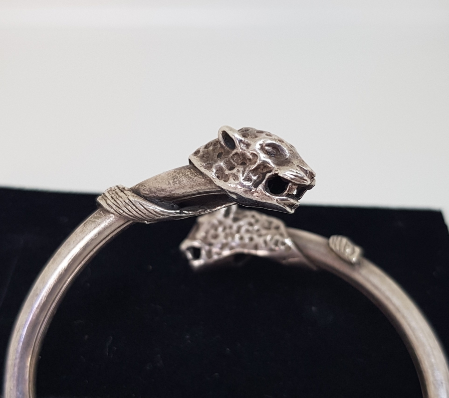 ASLAN BAŞLI ÖZEL YAPIM GÜMÜŞ BİLEKLİK