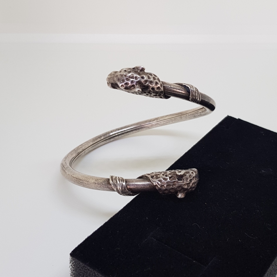 ASLAN BAŞLI ÖZEL YAPIM GÜMÜŞ BİLEKLİK