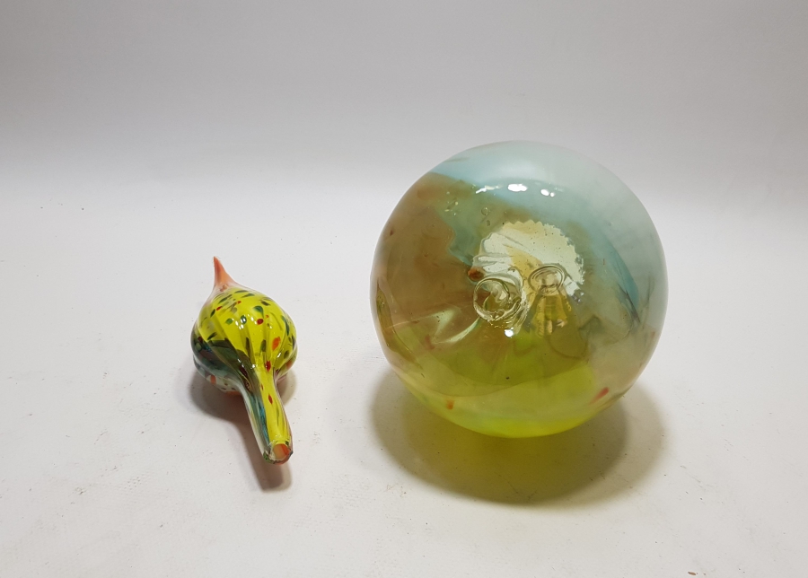 KUBBELİ FORMDA YAPILMIŞ ÜFLEME CAMDAN MAMUL ANTİKA MURANO ŞERBETLİK