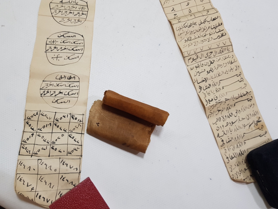 ORİJİNAL BAL MUMU MUHAFAZASINDA NADİR OSMANLI DÖNEMİ ASKER DÖŞ TILSIMI