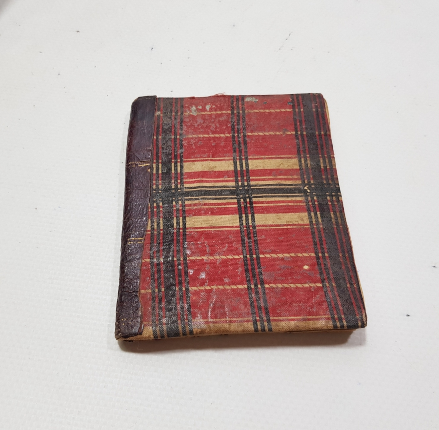 BİR SEYİT TARAFINDAN YAZILMIŞ OSMANLI DÖNEMİ EL YAZMA ENAMI ŞERİF