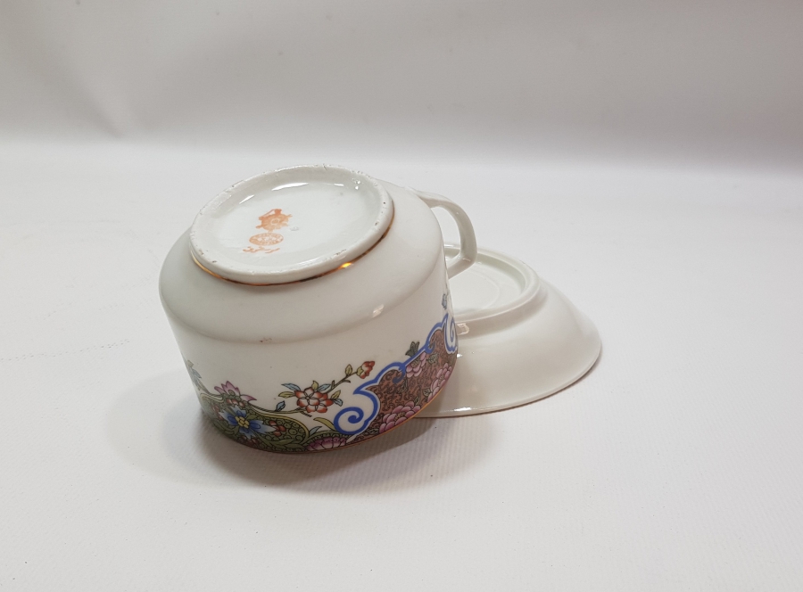 OSMANLICA MOSKOF DAMGALI PORSELEN ÇAY FİNCANI