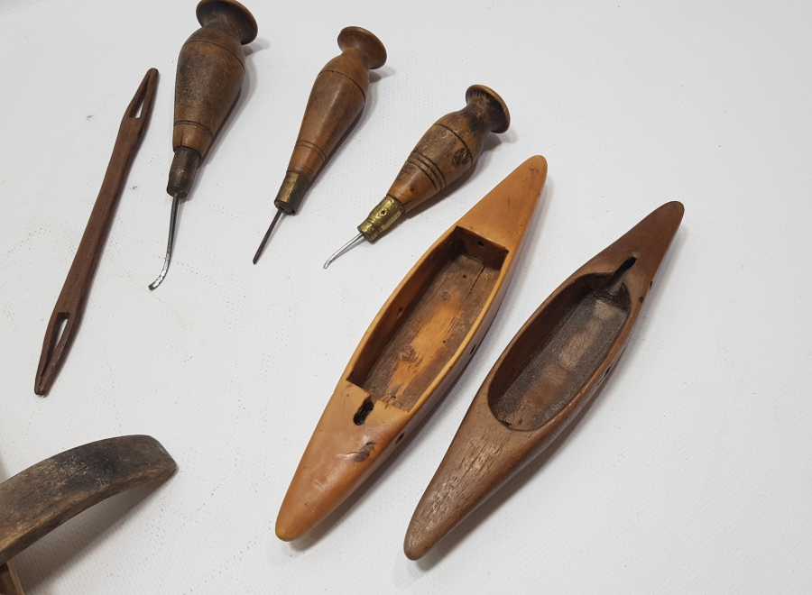 DOKUMADA KULLANILAN AHŞAP EL ALETLERİ LOTU