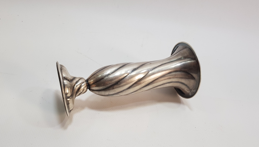 ANTİKA GÜMÜŞ KAPLAMA VAZO