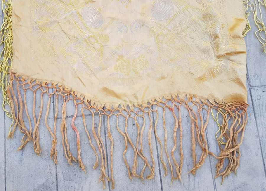 OSMANLI DÖNEMİ AY YILDIZLARLA SÜSLÜ İPEK BAŞÖRTÜSÜ