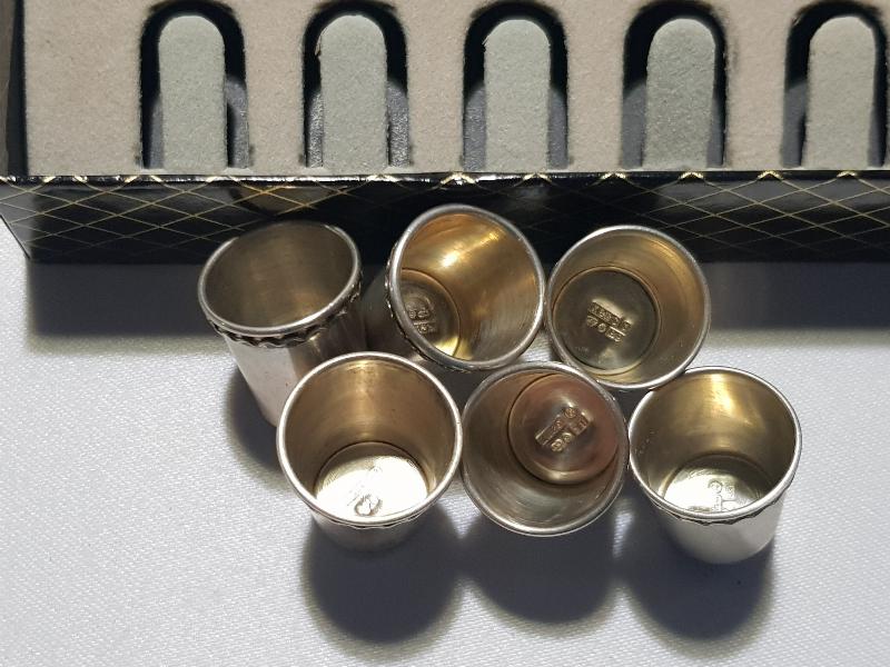 OSMANLI DÖNEMİ ORİJİNAL KUTUSUNDA 6 ADET GÜMÜŞ TERZİ YÜKSÜĞÜ