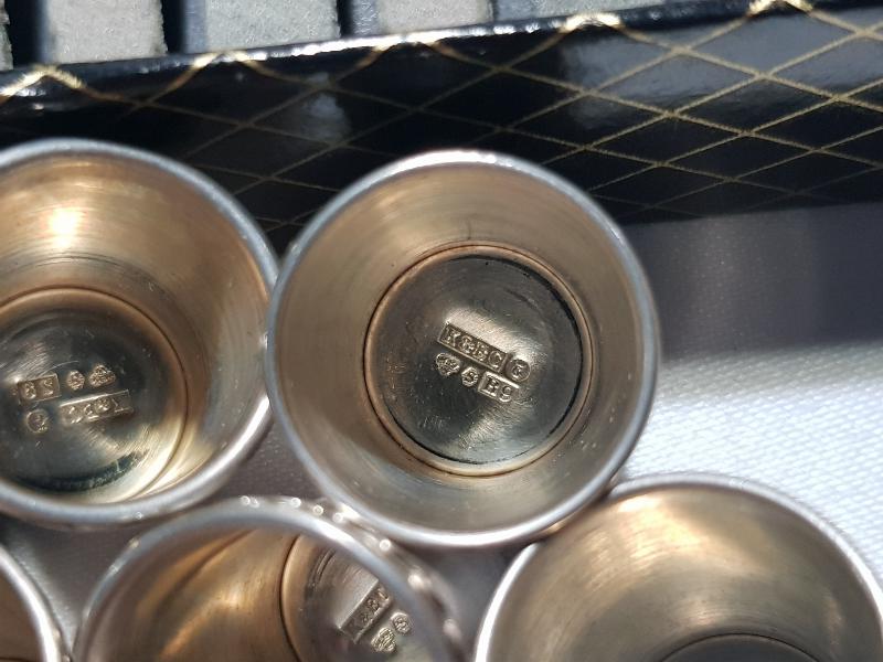 OSMANLI DÖNEMİ ORİJİNAL KUTUSUNDA 6 ADET GÜMÜŞ TERZİ YÜKSÜĞÜ