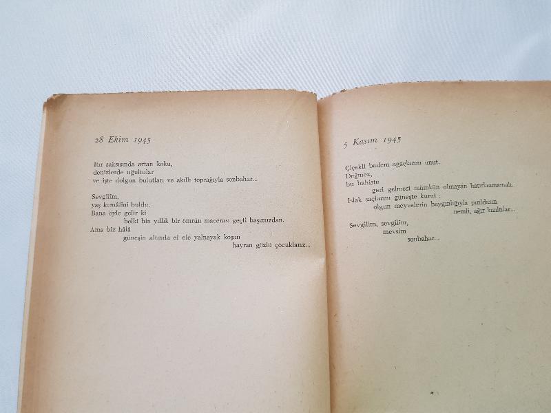 İLK BASKI KİTAP - NAZIM HİKMET SAAT 21-22 ŞİİRLERİ