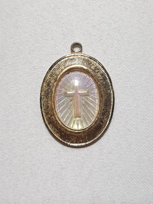 ANTİKA SEDEFLİ HAÇ KOLYE UCU