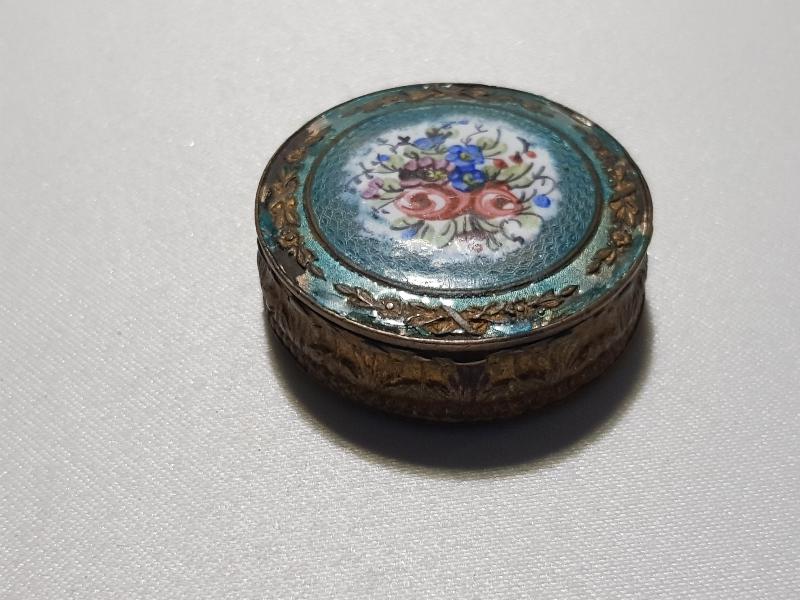 ANTİKA MİNELİ ENFİYE KUTUSU