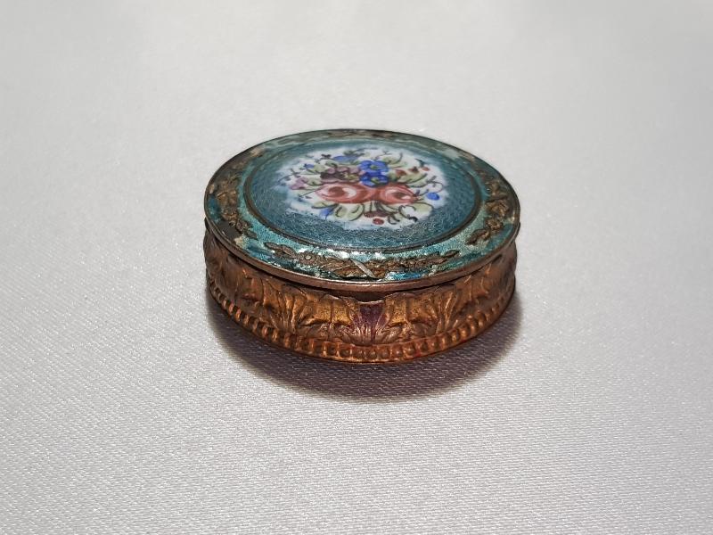 ANTİKA MİNELİ ENFİYE KUTUSU