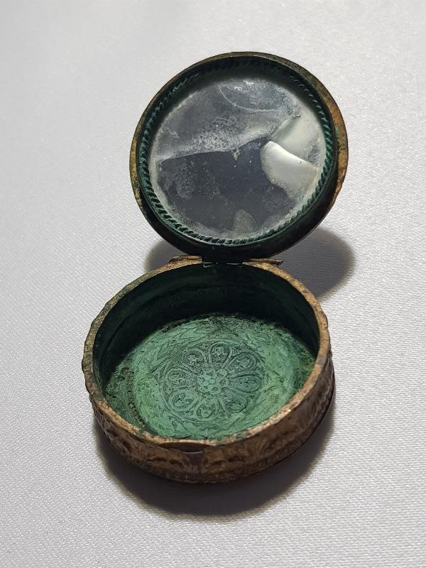 ANTİKA MİNELİ ENFİYE KUTUSU