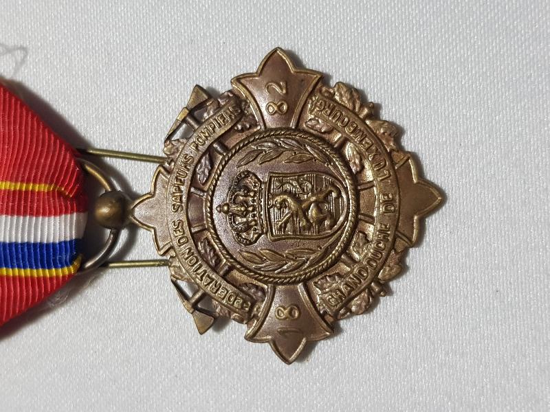 LÜKSEMBURG İTFAİYECİ NİŞANI