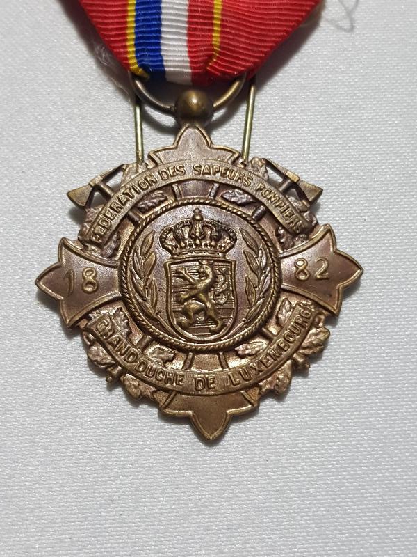 LÜKSEMBURG İTFAİYECİ NİŞANI