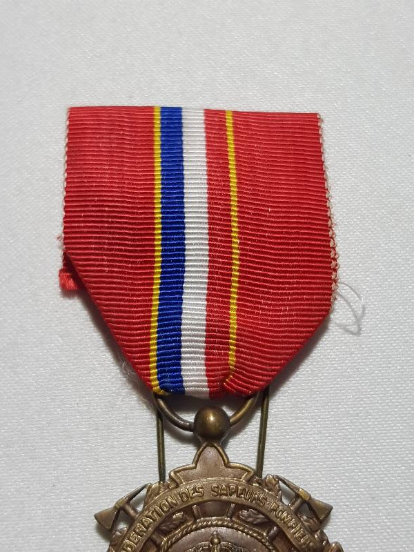 LÜKSEMBURG İTFAİYECİ NİŞANI