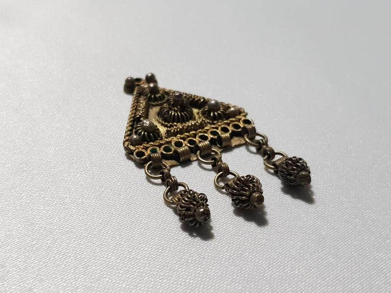 OSMANLI DÖNEMİ GÜHERZE İŞÇİLİKLİ KOLYE UCU