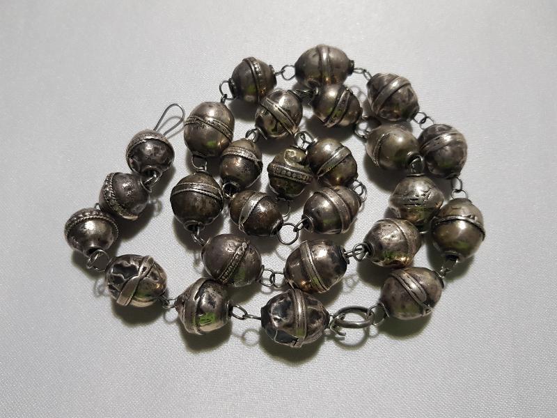 OSMANLI DÖNEMİ GÜMÜŞ TOPLARDAN DİZAYN EDİLMİŞ ERMENİ İŞİ GERDANLIK