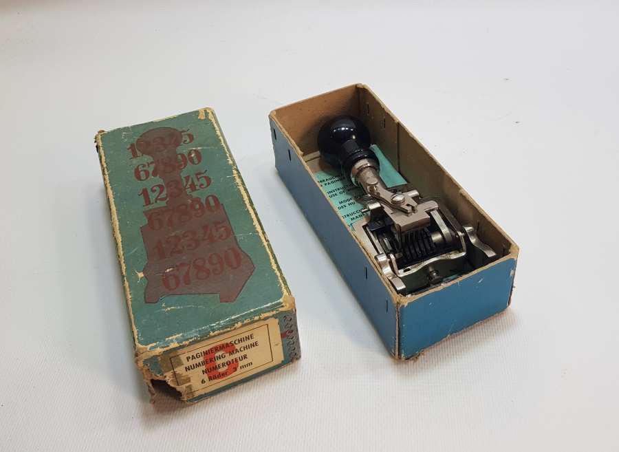 KUTUSUNDA ANTİKA NUMARATÖR