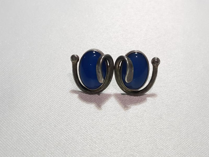 MAVİ AKİK TAŞLI GÜMÜŞ KÜPE