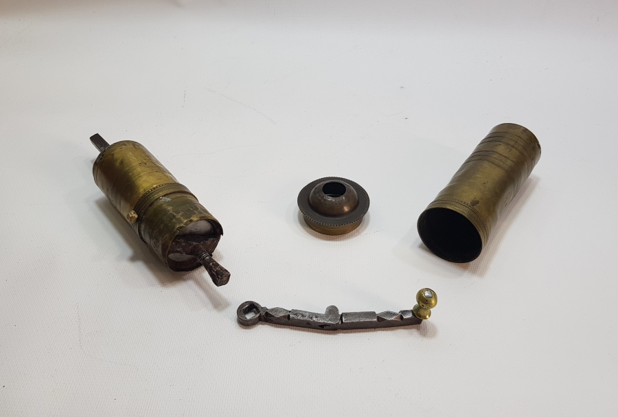 ANTİKA KAHVE DEĞİRMENİ