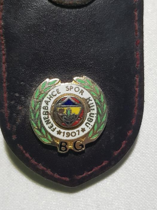 MİNELİ FENERBAHÇE ROZETLİ ANAHTARLIK