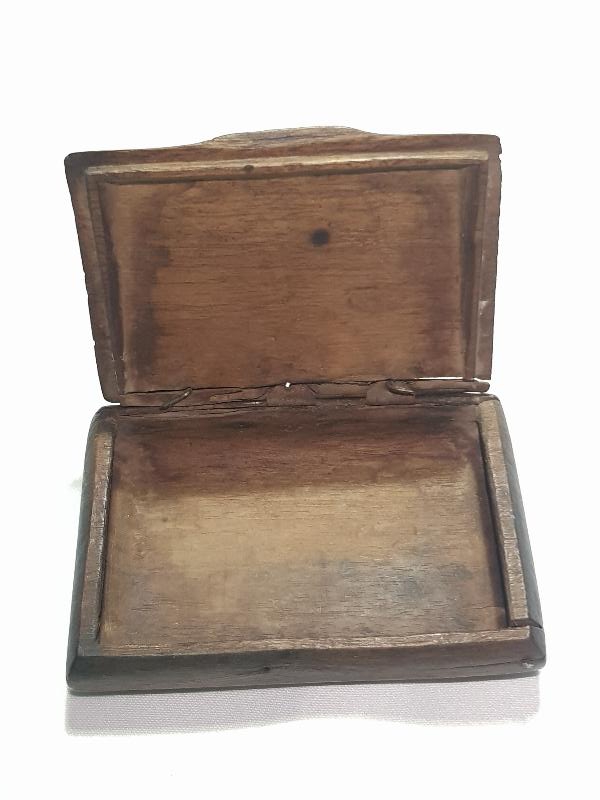 1. DÜNYA SAVAŞI ESARET YADİGARI TÜTÜN TABAKASI