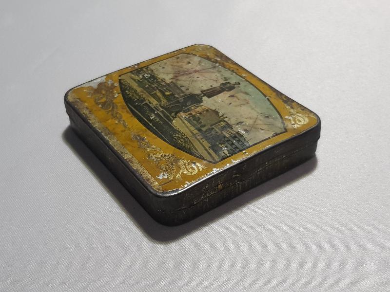 MAREŞAL ATATÜRK ANITI GÖRSELLİ SİGARA KUTUSU