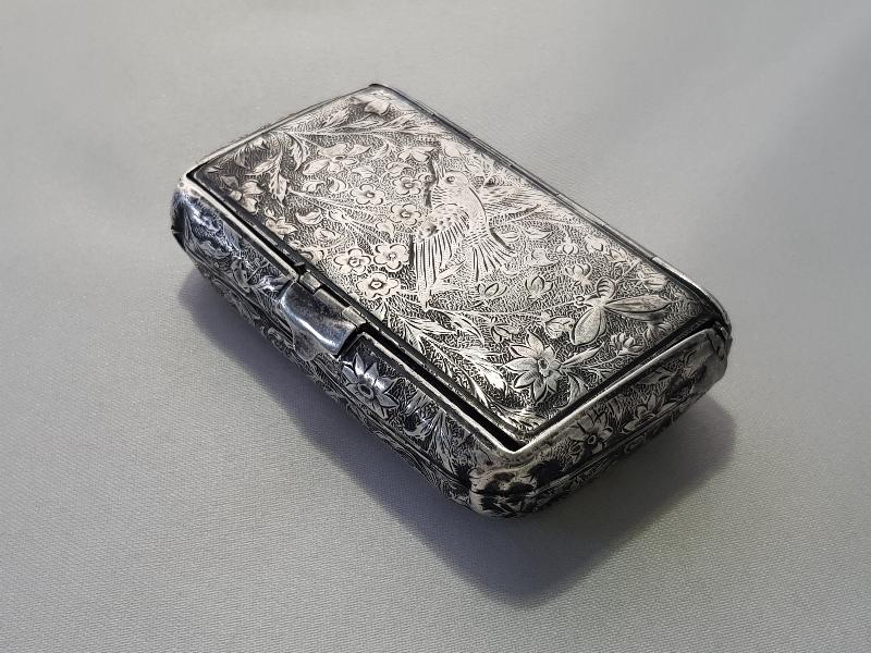 OSMANLI DÖNEMİ KALEM İŞÇİLİKLİ GÜMÜŞ SİGARA TABAKASI