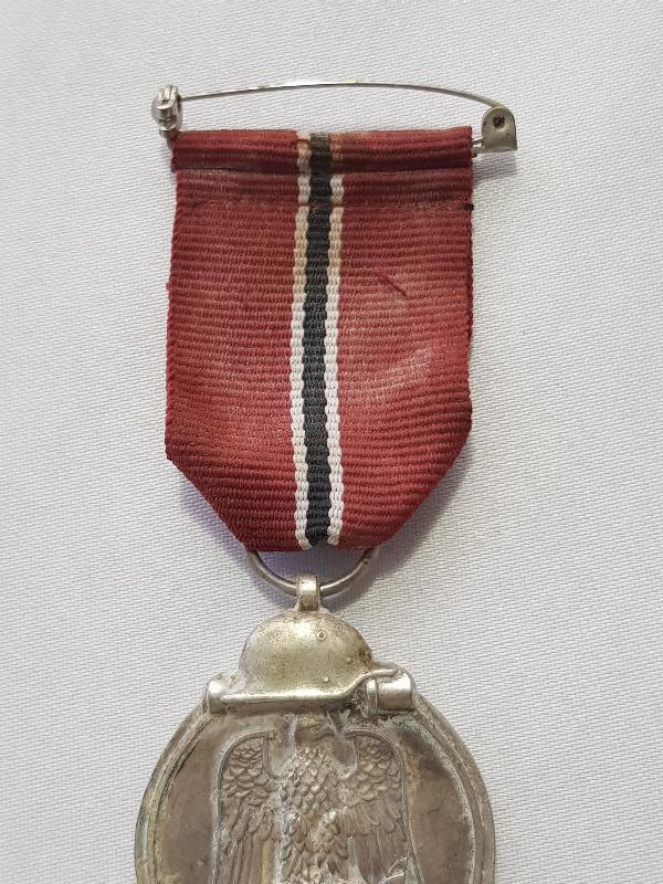 1941-1942 TARİHLİ NAZİ MADALYA