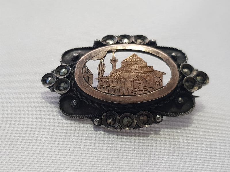 ALTIN MEVLANA CAMİ GÖRSELLİ GÜMÜŞ BROŞ