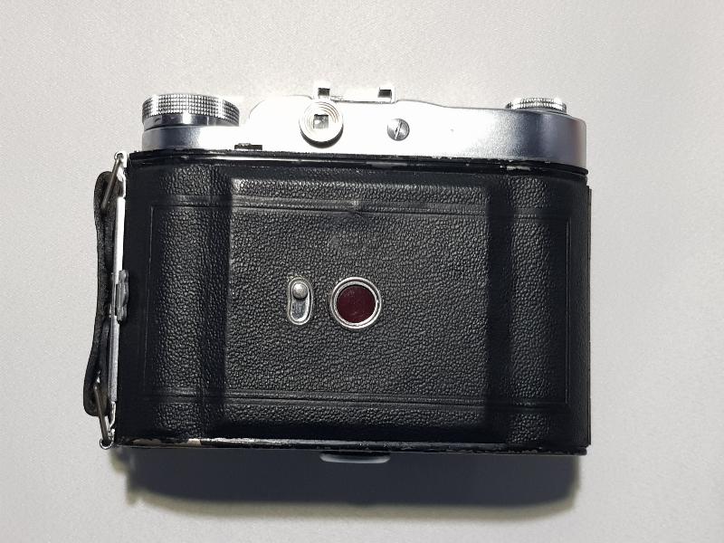 ANTİKA KÖRÜKLÜ FOTOĞRAF MAKİNESİ