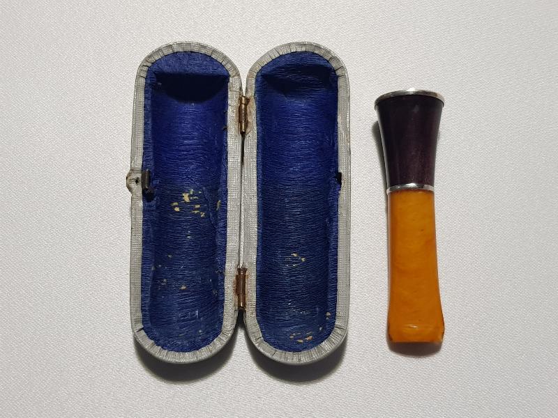 ORİJİNAL KUTUSUNDA DAMLA KEHRİBAR AĞIZLIK