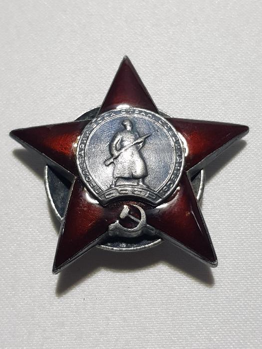 ÇOK NADİR SOVYET KIZIL YILDIZ NİŞANI