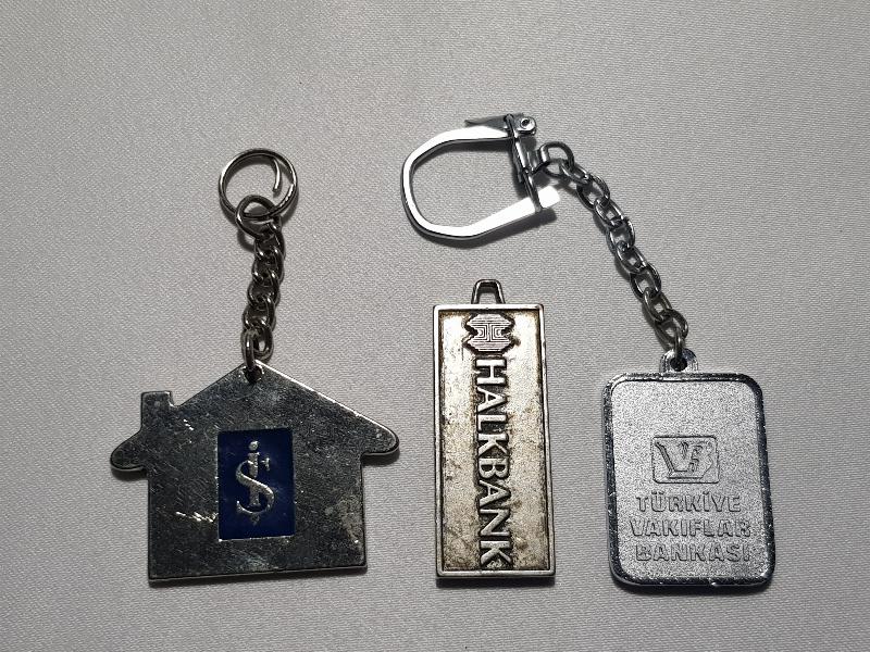 3 ADET BANKA ANAHTARLIĞI