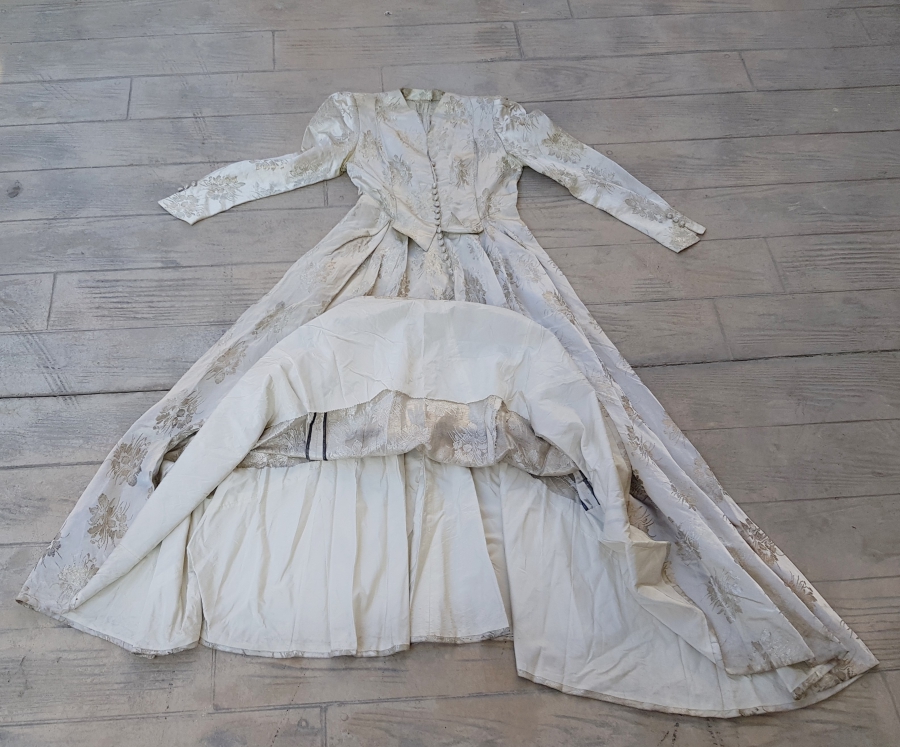 OSMANLI DÖNEMİ İPEK GELİNLİK