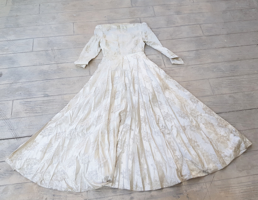 OSMANLI DÖNEMİ İPEK GELİNLİK